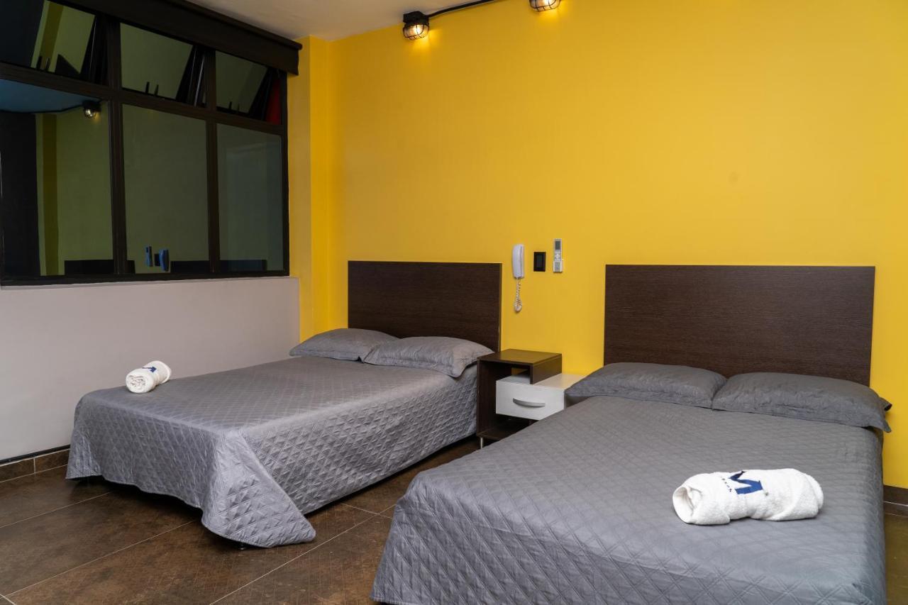 Hotel El Meson La Dorada Zewnętrze zdjęcie
