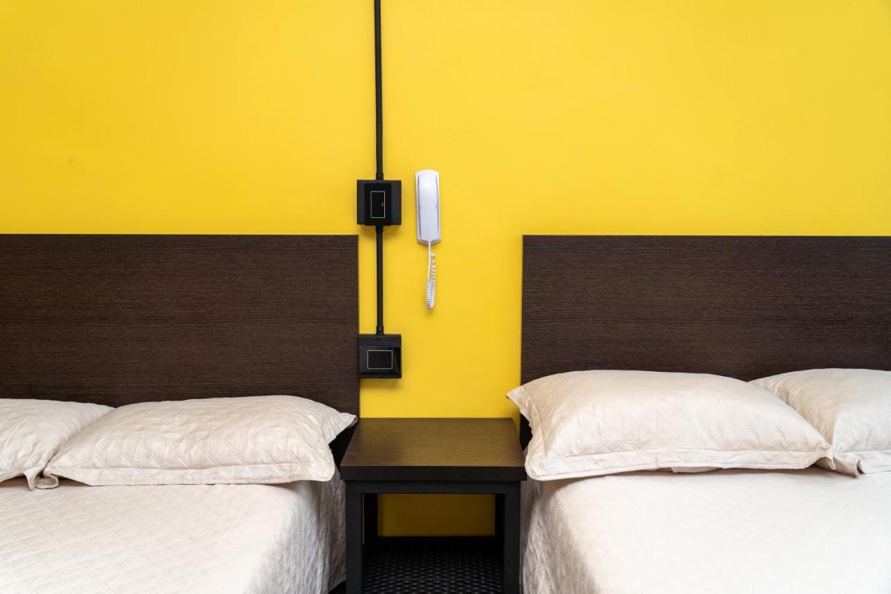 Hotel El Meson La Dorada Zewnętrze zdjęcie